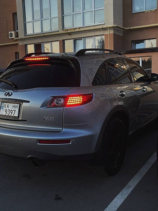 Infiniti FX35 S50
