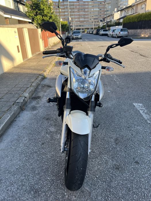 Yamaha XJ6 2011 Branca