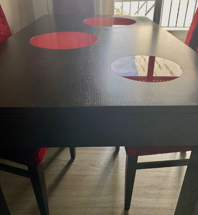 mesa sala de jantar com cadeiras