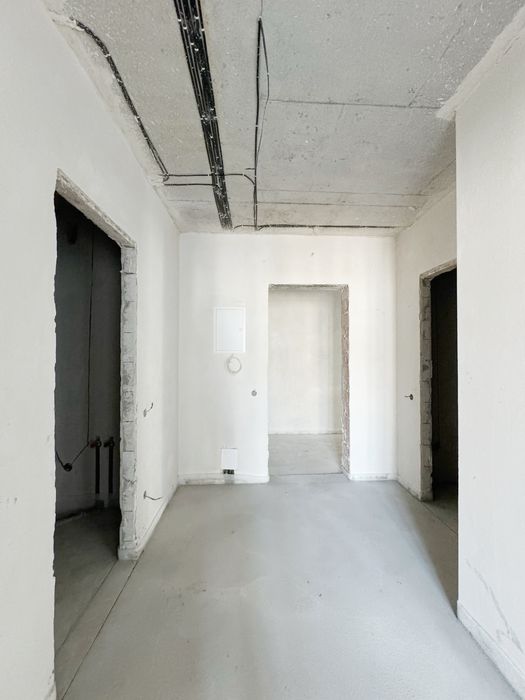 2к квартира під чистовий ремонт 65,99 м²