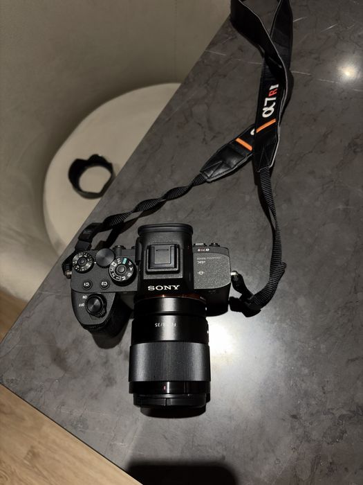 Sony 7R IV como nova com lente 35mm