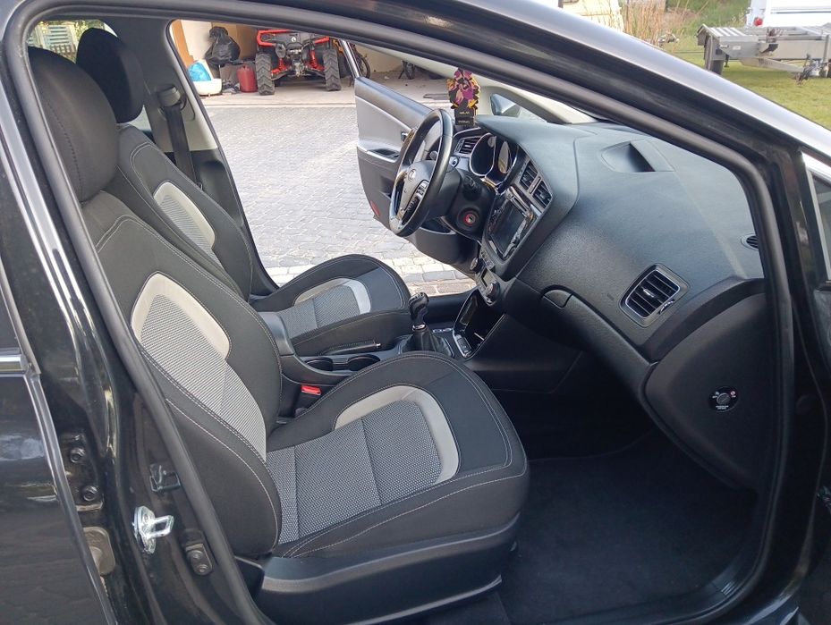 Kia cee'd 1.6crd klimatyzacja alufelgi navigacja led