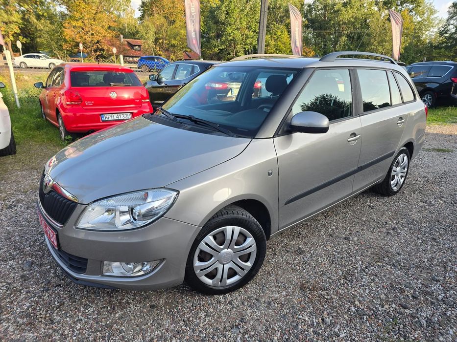 Skoda Fabia 1.2 TDI 75 KM Ambition Klimatyzacja PDC Hak Bardzo Oszczędna ! ! !