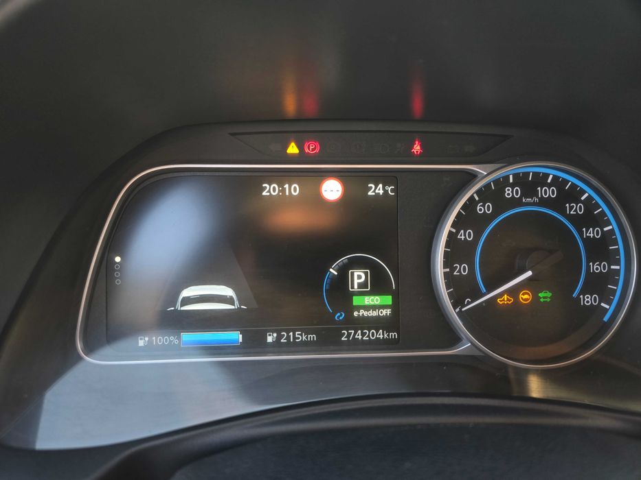 Nissan Leaf — fotografia 9