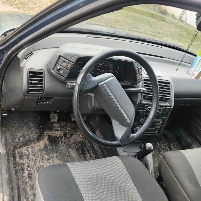 Автомобіль ВАЗ 2110