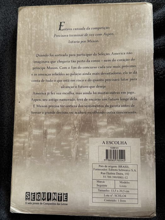 3 primeiros livros da saga A Seleção, em português do Brasil: