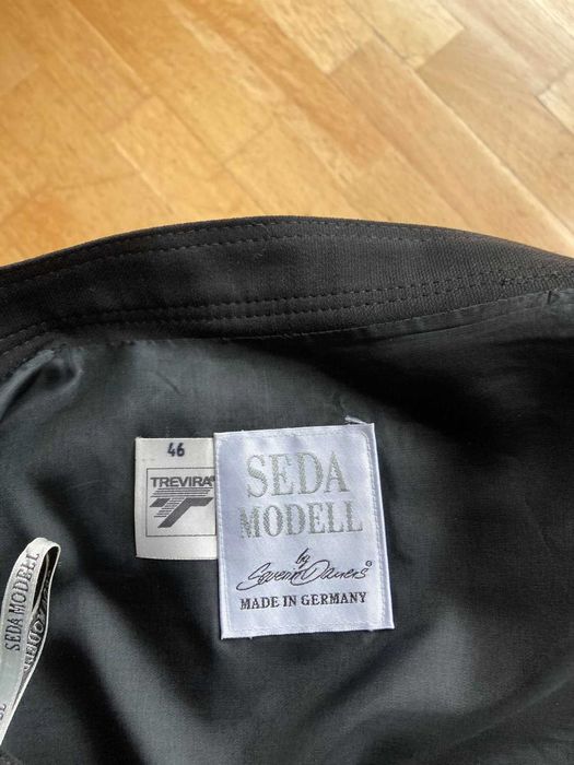 Spódnica czarna elegancka rozmiar 46