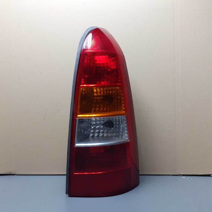 Lampa tylna Opel Astra G II Kombi prawa