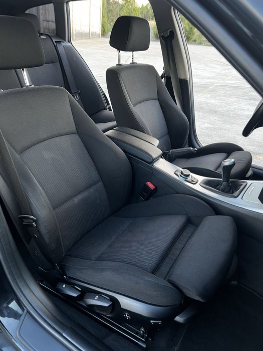 BMW 320d E91 LCI Sport Navigation Full extras