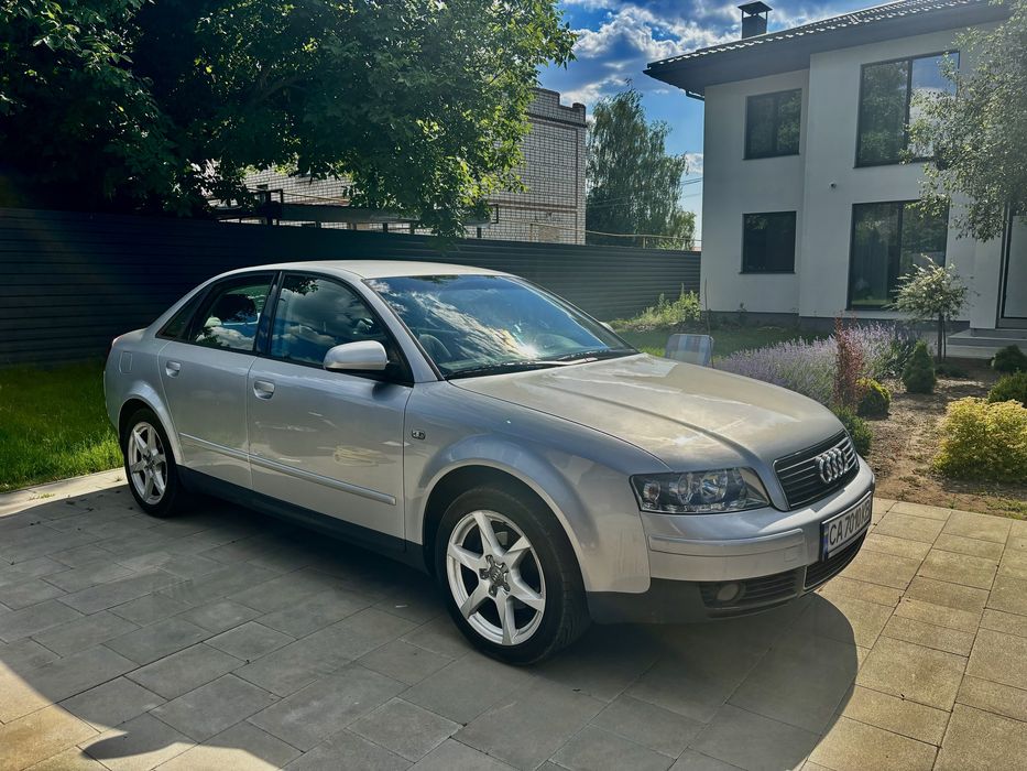 Audi a4 b6 2001 року випуску