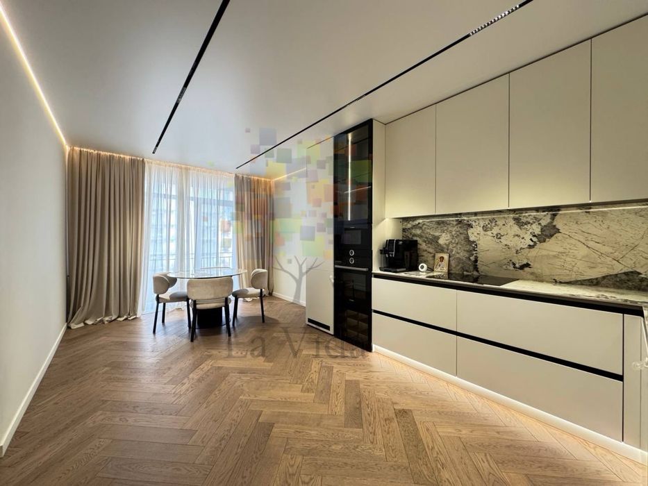 Продаж 2к квартири ЖК Радіщева/Набережна/Боздош