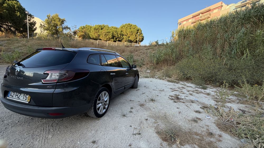 Renault Mégane — fotografia 12