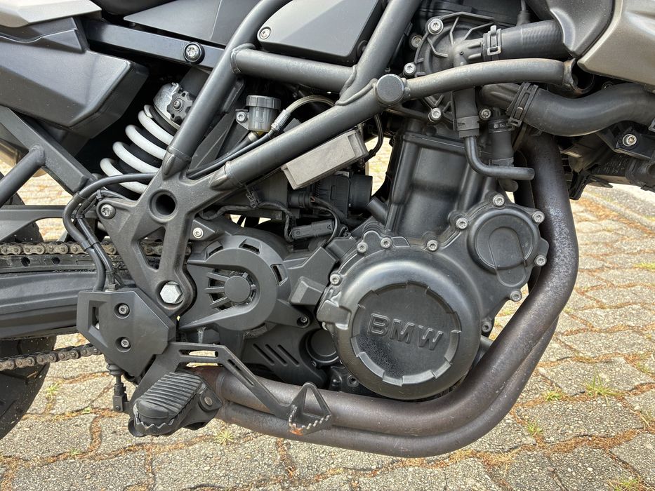Vendo bmw f700 em bom estado