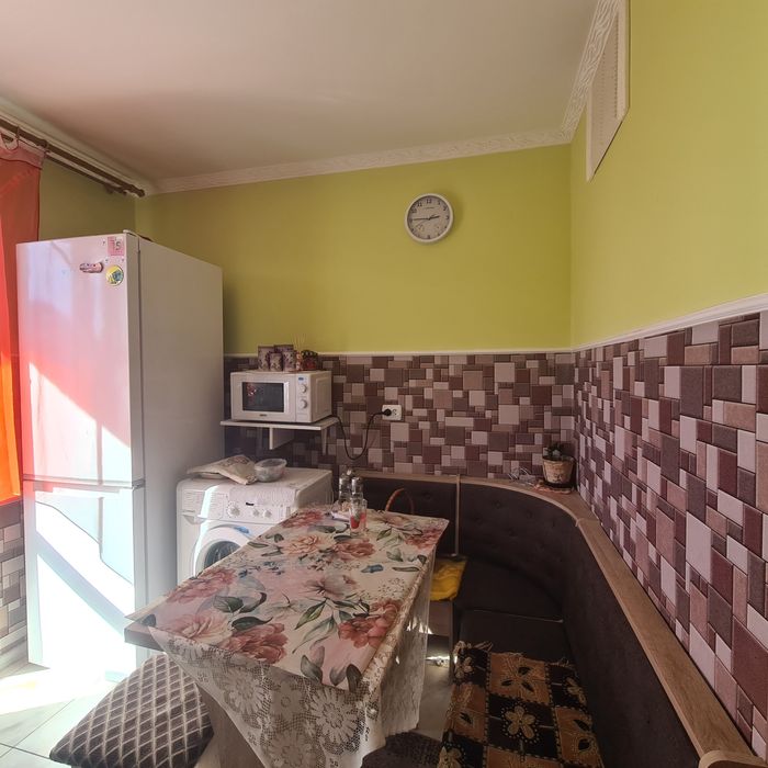 Продається 2-х кімнатна квартира в центрі м.Берегове