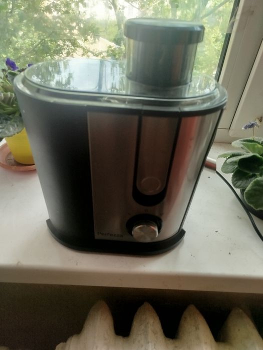 Соковыжималка электрическая Perfezza