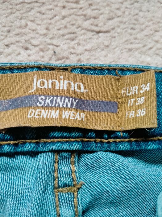 Spodnie jeansowe 34- XS
