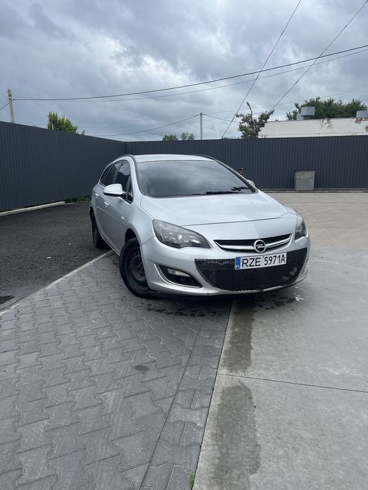 Продам opel astra st 2014 рік