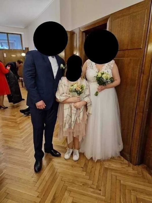 Elegancki Granatowy Garnitur Męski (Komplet) + Pokrowiec Gratis!