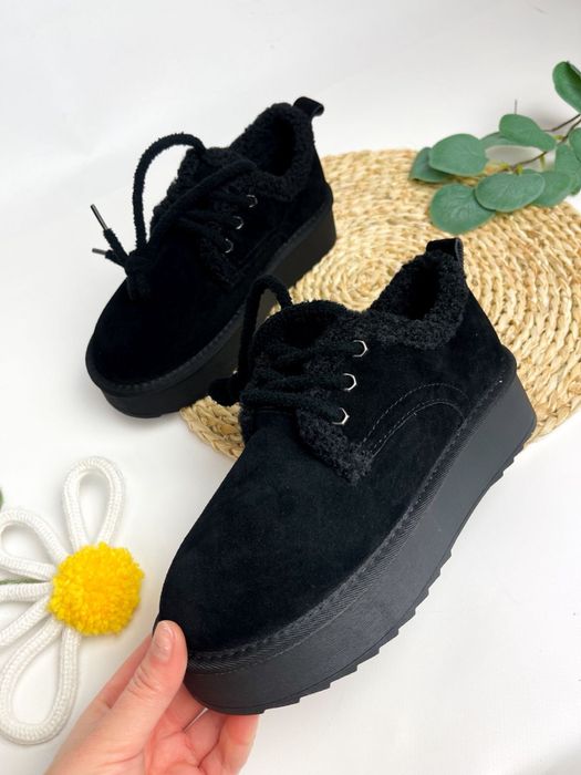 Жіноче Зимове Взуття з Натуральної Замші
