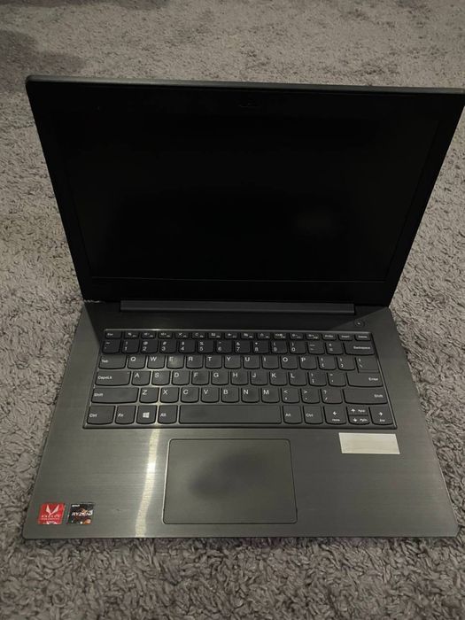 Lenovo v330-140 arr ryzen 3 2200u ddr4 256gb ssd