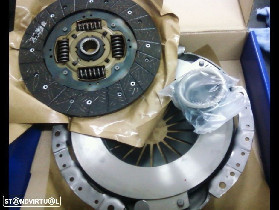 Kit embraiagem Nissan D21 (NOVO)