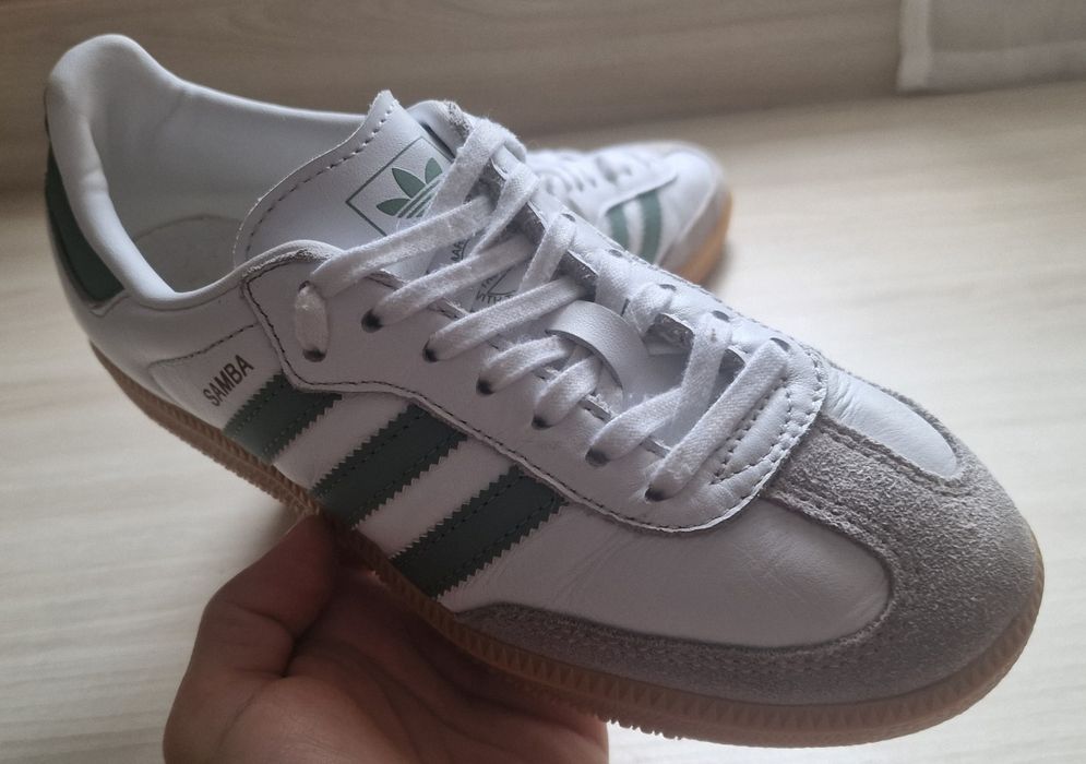 Кросівки adidas samba 35,5 розмір