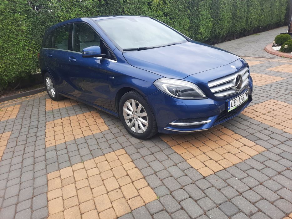 Mercedes B-180 CDI 2012 r.