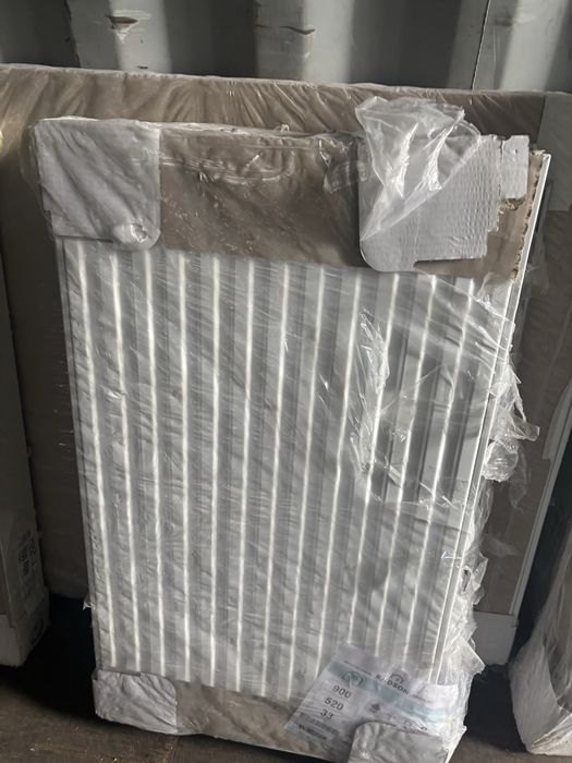 Grzejniki Radson Purmo 13 szt i 2 drabinki