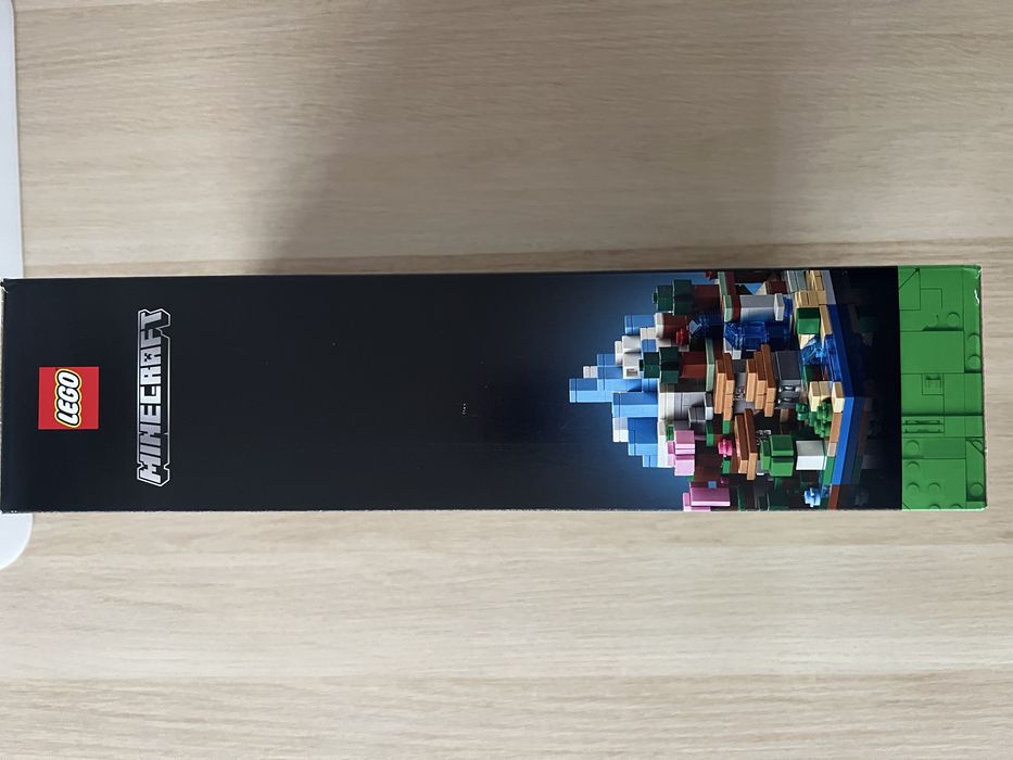 LEGO® 21265 Minecraft - Stół warsztatowy
