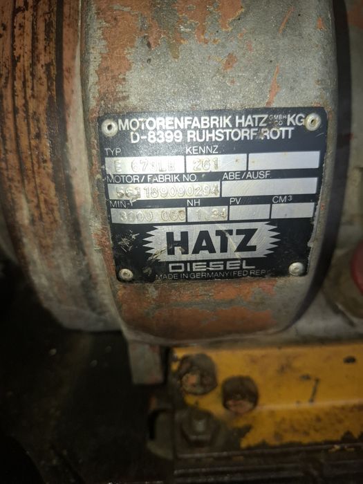 Pá compactadora a diesel