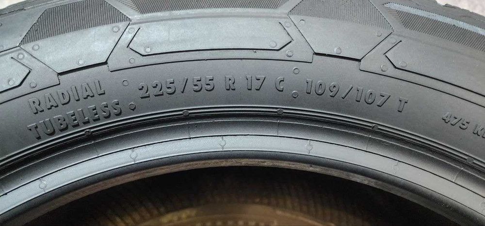 225.55.17C Continental VacContact Winter 2шт