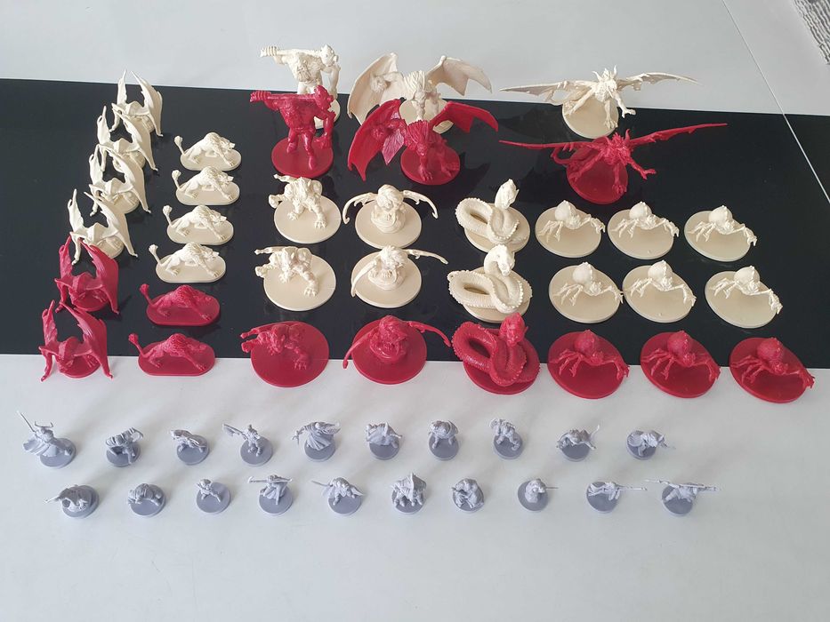 Descent: Journeys in the Dark 1st edition + dodatkowe kości