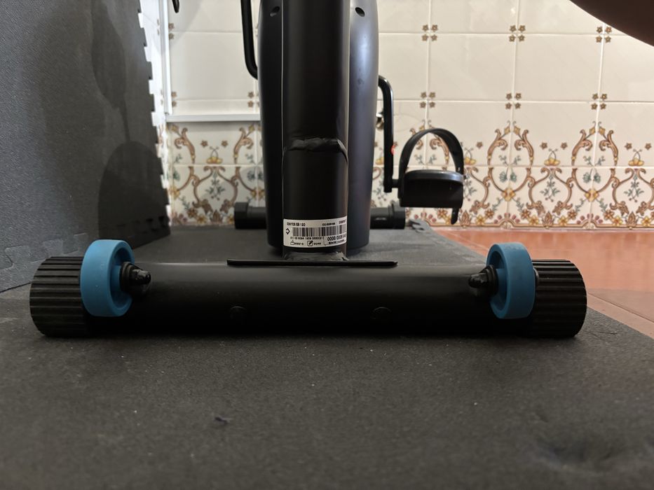 Bicicleta Estática Essencial EB 120-DOMYOS
