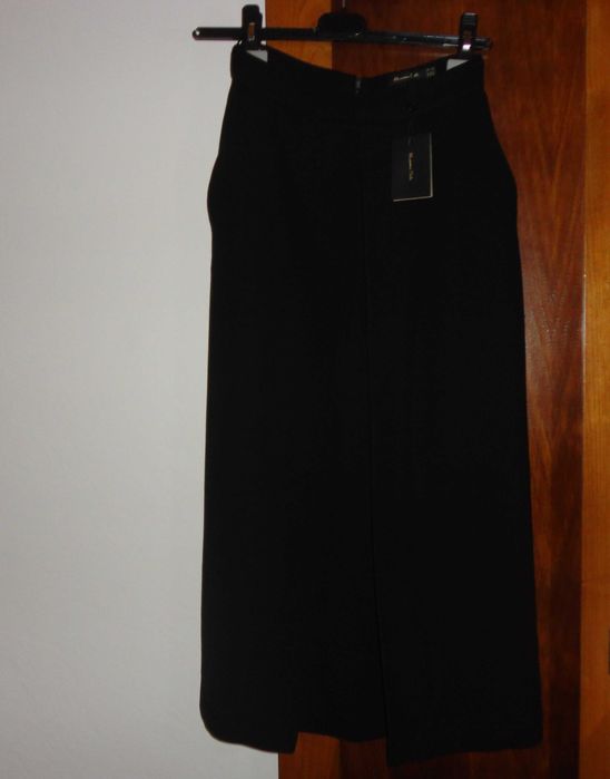 Saia preta Massimo Dutti