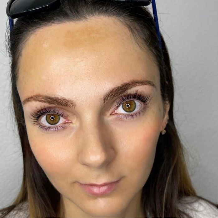 Ламинирование ресниц бровей (коррекция)