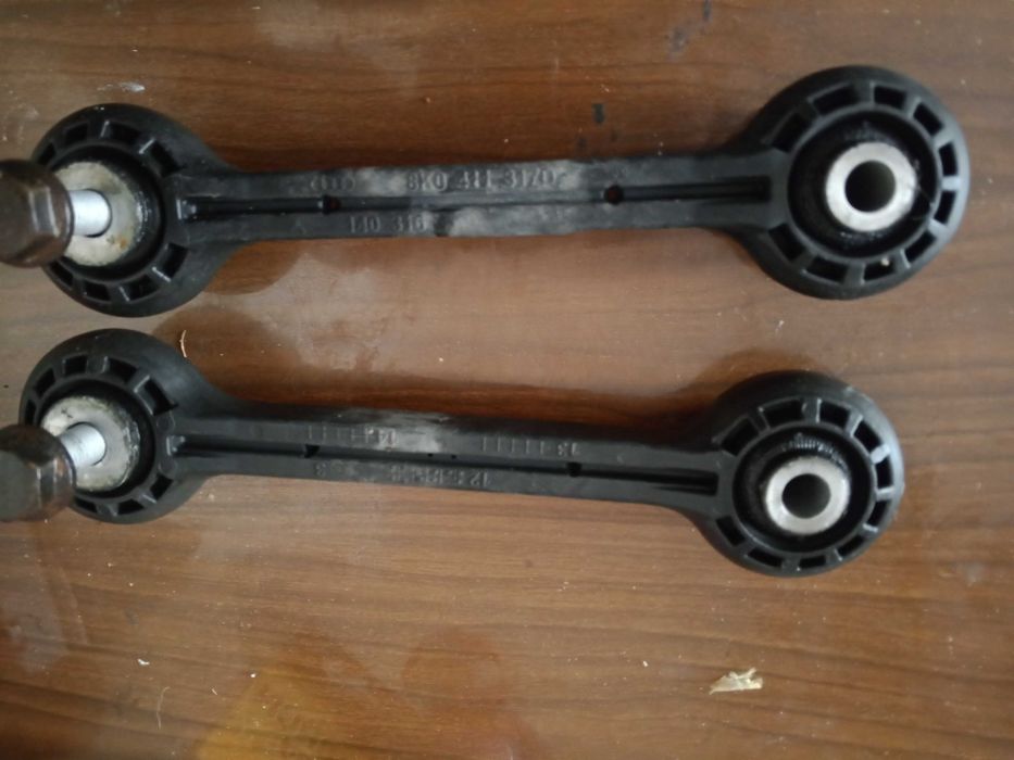 Стойки  переднего стабилизатора Ауди Q5