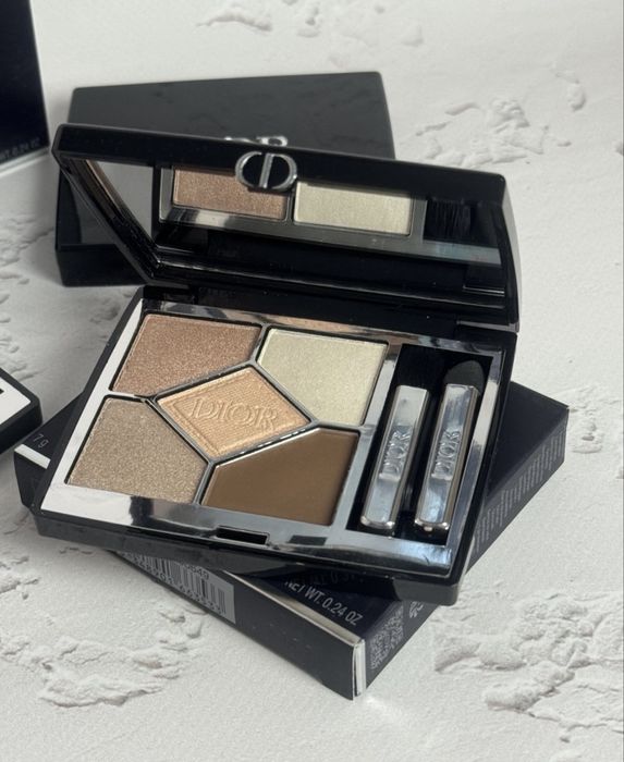 Тіні для повік Dior 649