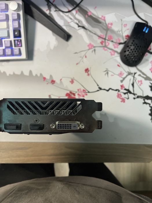 GIGABAYTE 1650 super 4g