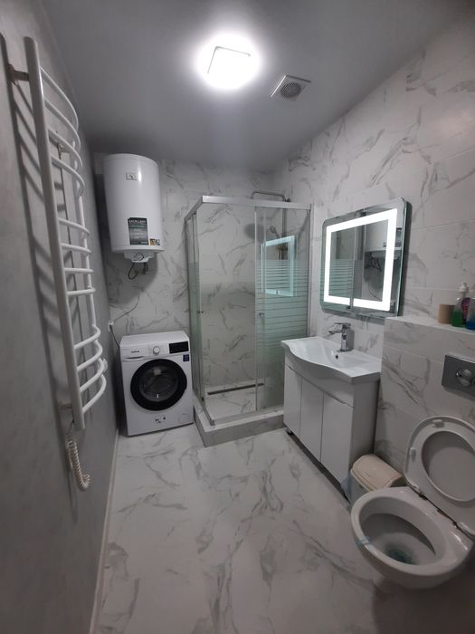 1  кімнатна  в  новобудові за 13500 грн.  Перша  здача !