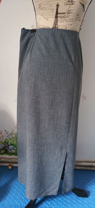 Spódnica kolor szary jasny pas 80 cm dług 92 cm