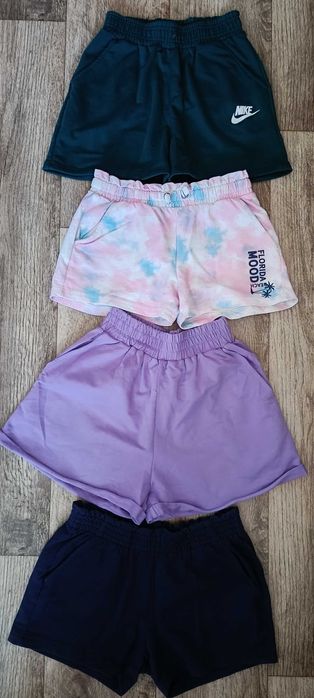 Набір шортів на дівчинку