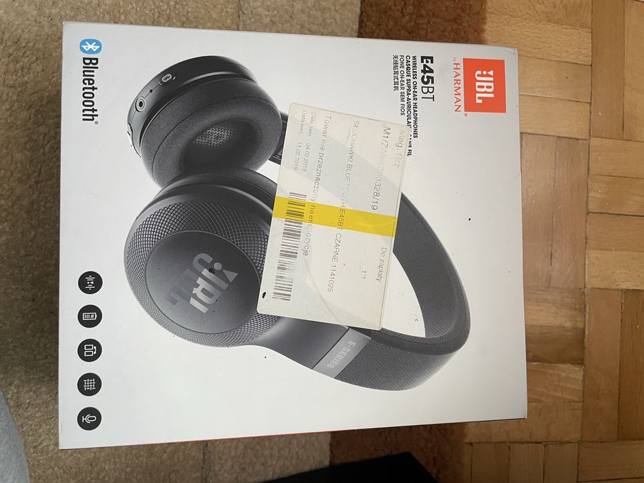 Sluchawki JBL E45 BT