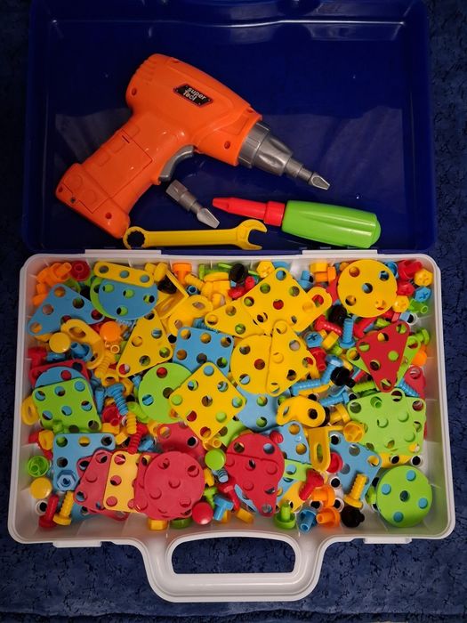 Дитячий конструктор гвинтова мозаїка