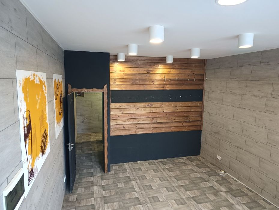 Без-%.Косметолог-Салон-Авто Магазин-Квіти-Зоо(40м.кв) Колоса Сергія,3