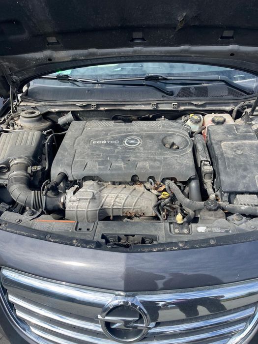Opel Insignia Combi Sport Tourer 2.0 CDTI 2010 r.