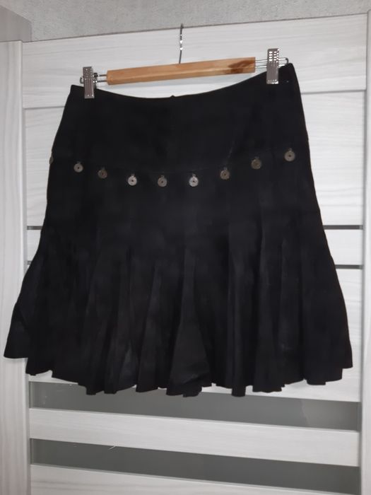 Юбка нат.замша размер М