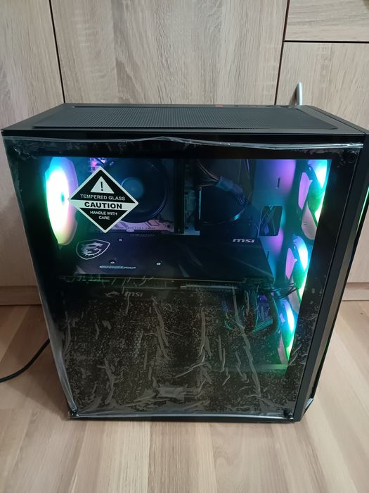 Komputer ryzen 5 / RX 5600xt / 16gb