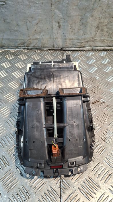Wyświetlacz Kratka Nawiewu Peugeot 207