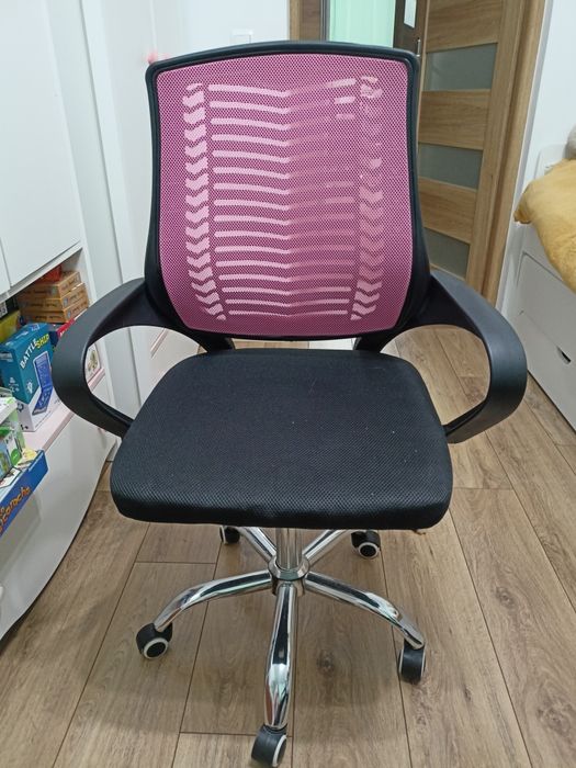 Fotele obrotowe młodzieżowe Jumi