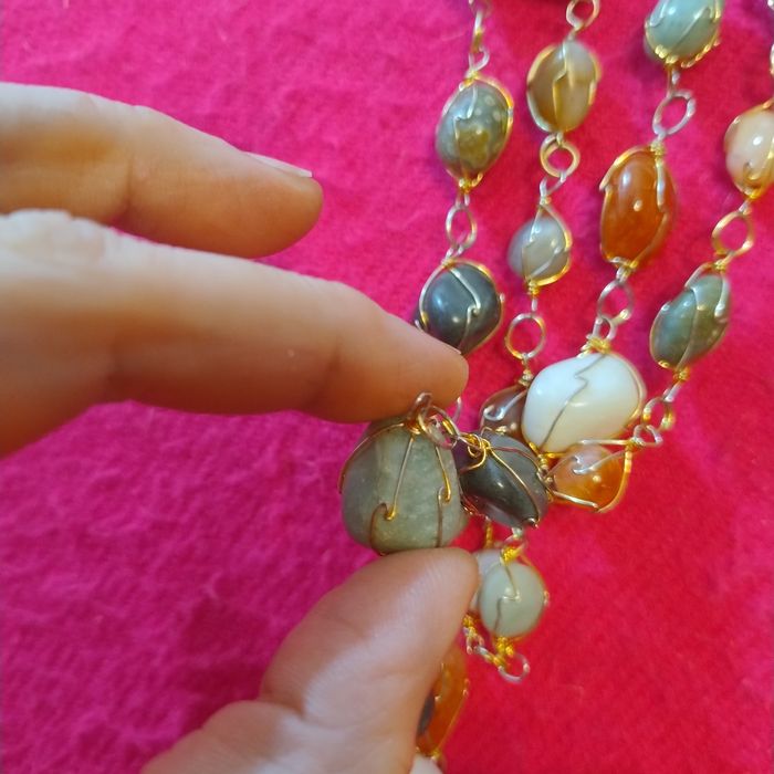 Бусы из натуральных полудрагоценных камней